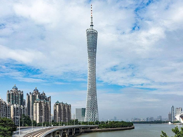 湛江鋼鐵、鄂城鋼（gāng）鐵、寶鋼（gāng）德盛這樣進行產能